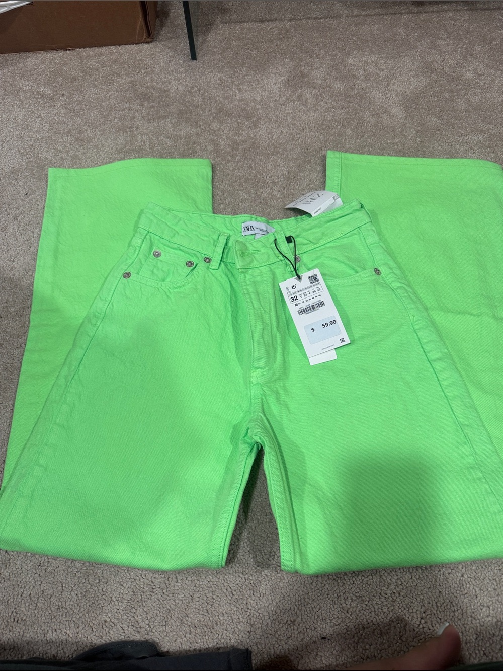 Zara Neon Lime Straight-Leg Women’s Jeans